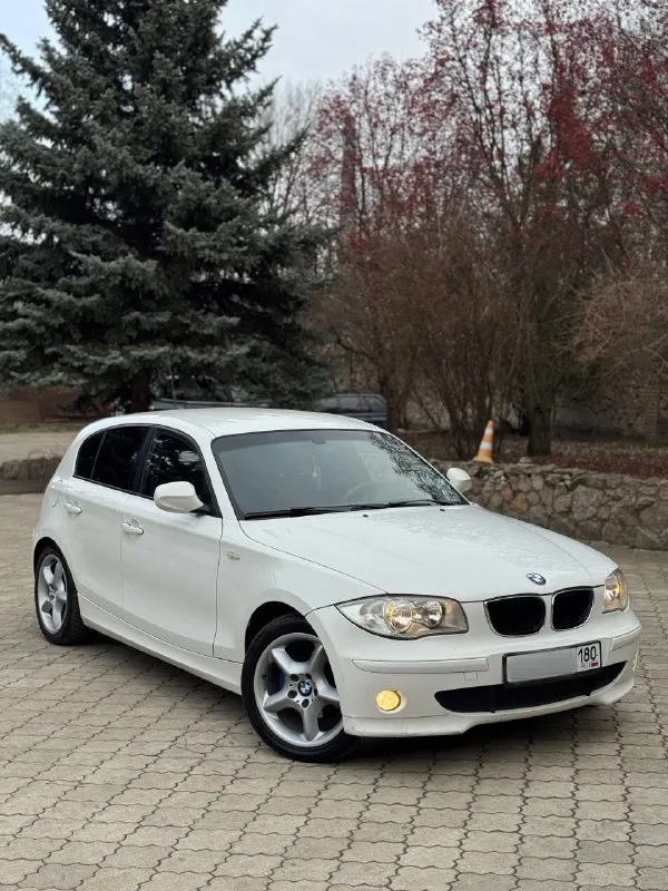 Bmw 1-series 116i e87 2010 год 1.6 бензин / автомат ; задний привод я собственник авто. из последнег... - фотография