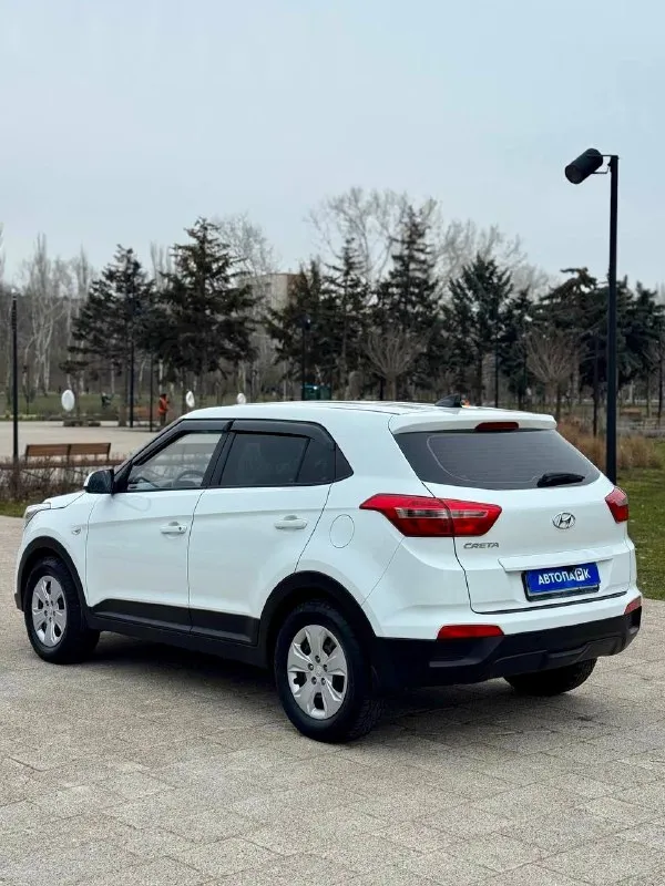 🚙 hyundai creta 💰цена: 1 550 000р 🏢город: мариуполь 📅год выпуска: 2018 🧾пробег: 77 489км. ⚙️двигатель: 1.6 ⛽топливо: бензин ⚙️кпп: механика 6ст. 📞 телефон: +7-949-727-41-51 +7-949-551-91-52 +7-989-263-55-56 💾 описание: - фотография - 6