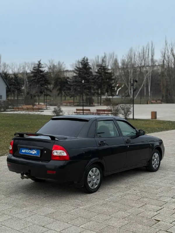 🚘 lada priora ас❄️ 💰цена: 410 000р 🏢город: мариуполь 📅год выпуска: 2008 ⚙️двигатель: 1.6 ⛽топливо: бензин ⚙️кпп: механика 📞 телефон: +7-949-727-41-51 +7-949-551-91-52 +7-989-263-55-56 💾 описание: ✔️ местная не пригнанная priora, не видела реагентов и прочего. один владелец с автосалона, уже на 180-ом регионе, птс 2024 года. кузов ровный в отличном состоянии, преимущественно в родной краске - дно, пороги и стаканы в идеальном состоянии. ✔️ кондиционер, abs, усилитель руля, заменён комплект грм с помпой, салон опрятный, приятная музыка, очень хороший led свет, узаконенный фаркоп ⛽️ гбо евро - 4 с отметкой в птс улица шевченко 2️⃣6️⃣9️⃣ - фотография - 6