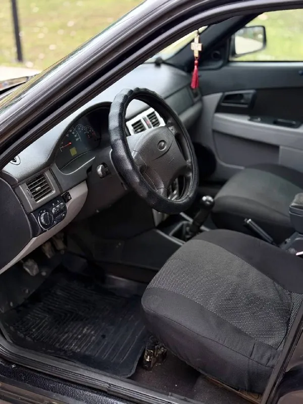 🚘 lada priora ас❄️ 💰цена: 410 000р 🏢город: мариуполь 📅год выпуска: 2008 ⚙️двигатель: 1.6 ⛽топливо: бензин ⚙️кпп: механика 📞 телефон: +7-949-727-41-51 +7-949-551-91-52 +7-989-263-55-56 💾 описание: ✔️ местная не пригнанная priora, не видела реагентов и прочего. один владелец с автосалона, уже на 180-ом регионе, птс 2024 года. кузов ровный в отличном состоянии, преимущественно в родной краске - дно, пороги и стаканы в идеальном состоянии. ✔️ кондиционер, abs, усилитель руля, заменён комплект грм с помпой, салон опрятный, приятная музыка, очень хороший led свет, узаконенный фаркоп ⛽️ гбо евро - 4 с отметкой в птс улица шевченко 2️⃣6️⃣9️⃣ - фотография - 7