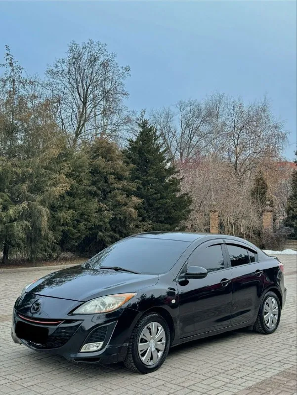 Mazda 3 bl мазда 3 1.6 мт 2011г мотор идеальное состоянии, не дымит, не троит, масло вообще не ест! коробка механика классическая без нареканий ! не хрустит, не выбивает, без проблем ходовая без стуков, ничего не гремит, не стучит! не куда не тянет! вложений не требует, техничка сел и уехал, без проблем! без гнили, красивая машинка музыка с bt играет хорошо, печка работают, фары светят все лампочки которые должны, расход бензина 6-8 литров документы чистые, без запретов, без штрафов, любое переоформление в мрэо с моим присутствием! осмотр г. макеевка связь +79494890856 цена 735.000 руб - фотография - 3