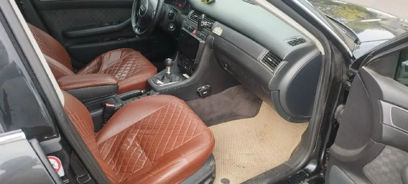 Продам audi а6 с5 2.4бенз. 2004г. машина в хорошем состоянии. я собственник, владею больше 3 лет. двух зонный климат, подогрев зеркал и передних сидений. камера заднего вида парктроники. не дымит не троит. машиной будите довольны. 600000р. +7949 324 08 36 📞 звоните: +7(949)3240836 - фотография - 5