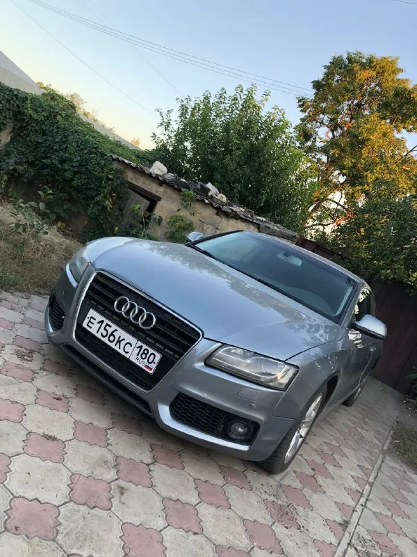 Продам audi a5 coupe 2008 год 1.8 турбо, бензин. двигатель работает ровно, не дымит, без подтеков, т... - фотография