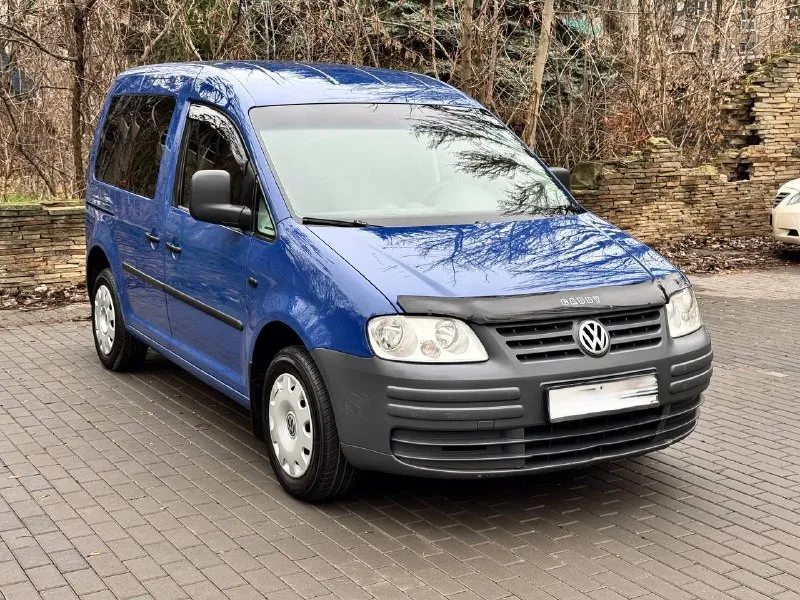 Volkswagen caddy 2008 года выпуска 1.6 бензин пассажир 233.000 км пробег механика состояние идеальное без вложений вся обслужена авто не бито все стекла заводские состояние огонь цена:800.000₽ без торга все интересующиеся вопросы по тел отвечу либо при встречи +79493829905 - фотография - 2