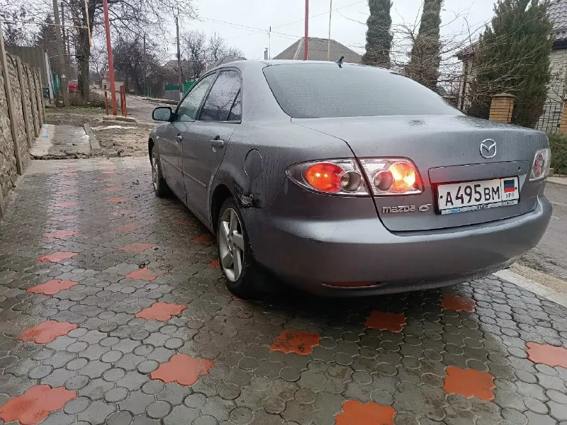 Продам mazda 6 2004 год выпуска мотор 2.0 литра бензин, работает идеально, не дымит масло не расходует коробка классический автомат работает отлично едет отлично, без каких либо нареканий по документам постоянный днр учёт. готовилась к покраске. цена 385 т. р торг/обмен связь +7949-098-92-07 осмотр макеевка 📞 звоните: +7(949)0989207 - фотография - 7