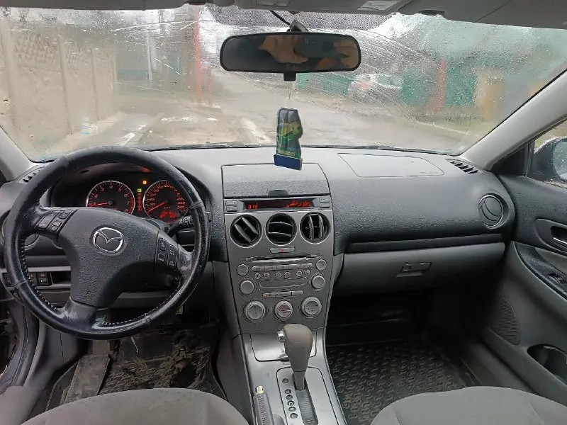 Продам mazda 6 2004 год выпуска мотор 2.0 литра бензин, работает идеально, не дымит масло не расходует коробка классический автомат работает отлично едет отлично, без каких либо нареканий по документам постоянный днр учёт. готовилась к покраске. цена 385 т. р торг/обмен связь +7949-098-92-07 осмотр макеевка 📞 звоните: +7(949)0989207 - фотография - 9