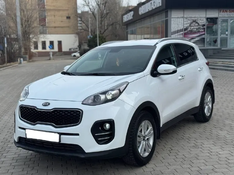 Продам kna sportage 2018 2.0автомат в идеальном состоянии без вложений 1хозяин за всю жизнь вся обслуженая мотор коробка 198.000пробега родного два комплекта ключей 4подёмника 4подогрева подогрев руля мульти руль новы блины колодки стойки автомобиль на твёрдую петерку готов к любым проверкам сигнализация авто запуском в машине не курили за машиной следили все остальные вопросы по телефону звоните в любое время !! +7949-467-65-94 цена 1.950.000 торг - фотография - 1