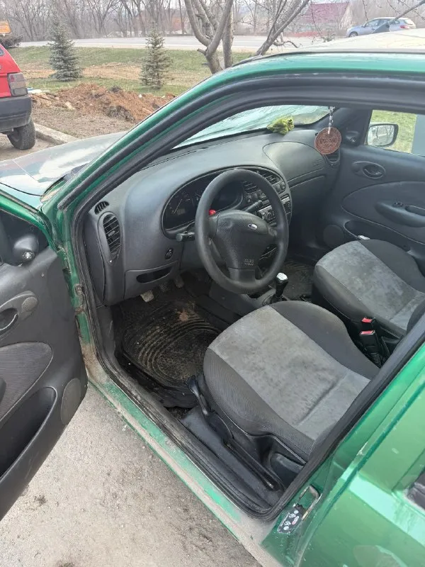 Продам ford fiesta, не на ходу, что то с мотором, по документам все ровно, цена 45000 +79592020063 луганск 📞 звоните: +7(959)2020063 - фотография - 2
