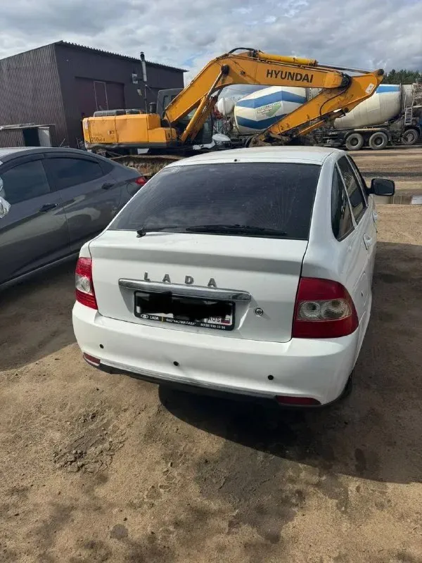 Продается ваз приора 2013 года, газ, бензин, зимняя резина, музыка, кондиционер. цена 400.т +79491027169 📞 звоните: +7(949)1027169 - фотография - 3