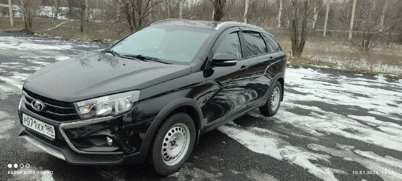 Ваз vesta sw cross 2021 год выпуска 1.6 объем двигателя коробка механика 39000 пробег 1.200.000р 2 комплекта резины, лето 16 титаны с новой хорошей резиной, владелец второй. была ударена немного сзади. подогрев передних сидений, магнитола с bluetooth. все исправно. +79493691430 торг есть. 📞 звоните: +7(949)3691430 - фотография - 5