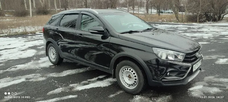 Ваз vesta sw cross 2021 год выпуска 1.6 объем двигателя коробка механика 39000 пробег 1.200.000р 2 комплекта резины, лето 16 титаны с новой хорошей резиной, владелец второй. была ударена немного сзади. подогрев передних сидений, магнитола с bluetooth. все исправно. +79493691430 торг есть. 📞 звоните: +7(949)3691430 - фотография - 7