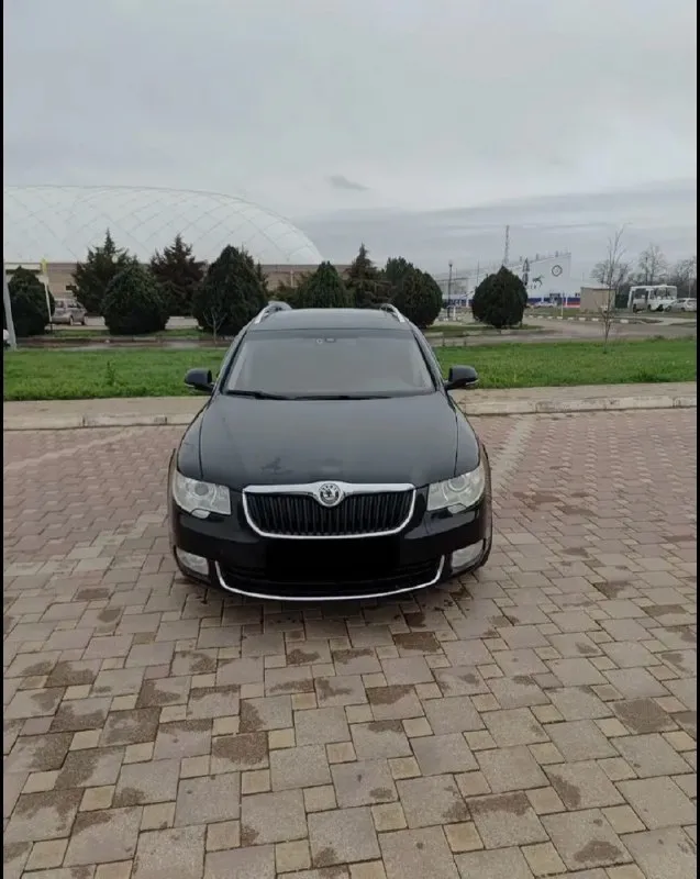 Skoda superb, 2012г, 2.0 коробка автомат, пробег 190000тыс. , расход 6.5л - 7л, трасса 5.5л, комплек... - фотография