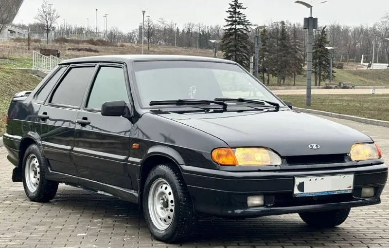 В продаже лада самара ваз 2115 пробег 124.000 тсч км год выпуска 2008 обьем двигателя 1.6v8 комплект... - фотография