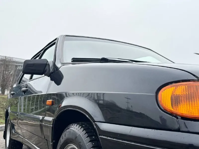 В продаже лада самара ваз 2115 пробег 124.000 тсч км год выпуска 2008 обьем двигателя 1.6v8 комплектация lux электро стекла подъемники подогрев сидений подогрев заднего стекла так же установления сигнализация центральный замок акустика pioneer оригинальная ! новая резина зима❄️ диски r14 за все время эксплуатации один владелец автомобиль в отличном состояние не требует вложений от слова совсем ! машина в донецке технический авто обслужен без вложений !, кузов без рыжиков, и вздутий. по документам любой вид оформление ) цена 290.000.р возможен торг номер телефона +79495644736 +79496935850 +79496209974 - фотография - 3