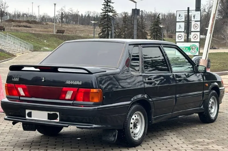 В продаже лада самара ваз 2115 пробег 124.000 тсч км год выпуска 2008 обьем двигателя 1.6v8 комплектация lux электро стекла подъемники подогрев сидений подогрев заднего стекла так же установления сигнализация центральный замок акустика pioneer оригинальная ! новая резина зима❄️ диски r14 за все время эксплуатации один владелец автомобиль в отличном состояние не требует вложений от слова совсем ! машина в донецке технический авто обслужен без вложений !, кузов без рыжиков, и вздутий. по документам любой вид оформление ) цена 290.000.р возможен торг номер телефона +79495644736 +79496935850 +79496209974 - фотография - 4