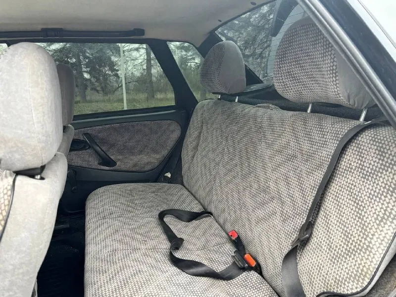 В продаже лада самара ваз 2115 пробег 124.000 тсч км год выпуска 2008 обьем двигателя 1.6v8 комплектация lux электро стекла подъемники подогрев сидений подогрев заднего стекла так же установления сигнализация центральный замок акустика pioneer оригинальная ! новая резина зима❄️ диски r14 за все время эксплуатации один владелец автомобиль в отличном состояние не требует вложений от слова совсем ! машина в донецке технический авто обслужен без вложений !, кузов без рыжиков, и вздутий. по документам любой вид оформление ) цена 290.000.р возможен торг номер телефона +79495644736 +79496935850 +79496209974 - фотография - 9