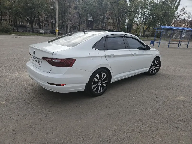 Volkswagen jetta 2019г 1.4 автомат, 67т. км машина в хорошем состоянии без вложений,2🍋100т. р, торг +79493449109 📲 tg: игорь 📞 звоните: +7(949)3449109 - фотография - 4
