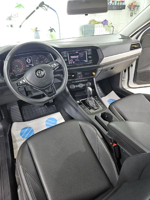 Volkswagen jetta 2019г 1.4 автомат, 67т. км машина в хорошем состоянии без вложений,2🍋100т. р, торг +79493449109 📲 tg: игорь 📞 звоните: +7(949)3449109 - фотография - 7