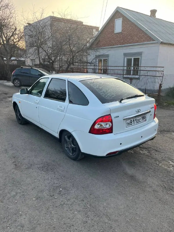 Продам lada priora! год - 2008 газ - евро 4 (узаконен)! двигатель 16-ти клапанный работает отлично, масло не расходует! коробка работает отлично не хрустит не выбивает! ходовая отличная! дно живое, кузов в хорошем состоянии есть несколько рыжиков не значительных! салон в хорошем состоянии! электрика работает вся исправно! осмотр г. мариуполь цена - 285 тысяч рублей. тел. +79494970042 - фотография - 5