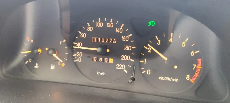 Продам ланос 2010 год. автомобиль в отличном состоянии, всё работает, пробег родной, резина новая на шипах. остальные вопросы по телефону. торг уместен. +79494231824 цена 470.000 📞 звоните: +7(949)4231824 - фотография - 9