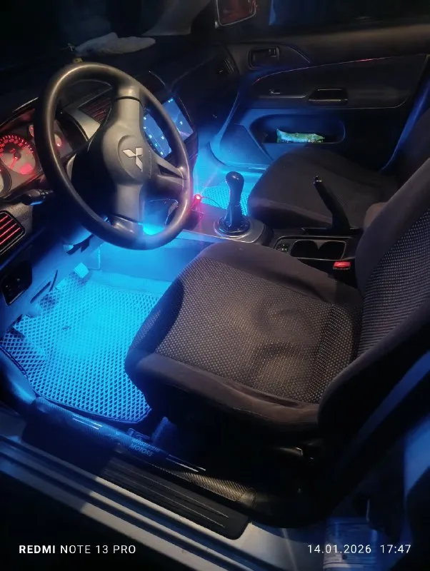 Продаю mitsubishi lancer 9, мотор 1.6 механика, год 2006, пробег 180,000 и растет, фары мини-линзы светят хорошо, в багажнике стоит саб и новый пол багажника, по салону установлена подсветка в ноги, также андроид - магнитола, салон отхимчистил. ставил новые шрузы, новый подрамник, новый правый рычаг, по ходовой сделанно все, лежат новые передние колодки на него, комплект новой летней резины на новых дисках от фирмы vossen, по мотору все в порядке. все подробности в лс или по номеру телефона +79494175490 иван осмотр и продажа донецк, кировский район. 📞 звоните: +7(949)4175490 - фотография - 5