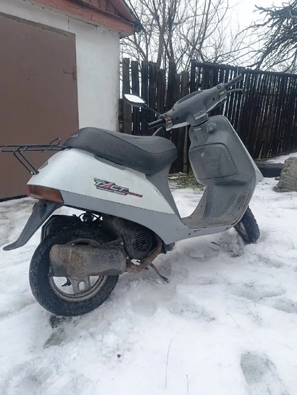 Продам -скутер honda takt af16,мотор после капиталки стоит новый коленвал, карбюратор, подшипники поршневая, обслужен вариатор, редуктор, стоит новая резина, по электрике все работает, сел поехал, цена25000,звонить по номеру+7949-419-41-70.г шахтерск. ( попросили выложить) 📞 звоните: +7(949)4194170 - фотография - 3