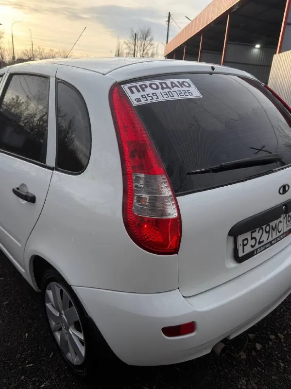 🔥продам ваз калина 1🔥 ✅год выпуска: 2012 ✅двигатель: 1.6.8кл. ✅цвет белое облако ✅электроусилитель руля ✅2стеклоподъемника ✅кондиционер ✅сигнализация + ц. замок ✅диски r14 yokohama шипы ✅хорошая музыка ✅салон в идеальгом состоянии двигатель масло не берет, не дымит, не троит, работает ровно!пробег 140т. км. кпп также в норме! дно, пороги, в идеале! по кузову гнили и рыжиков нет совсем! краснодон! цена:375т. р. тел:9591307226:9592033011. 📞 звоните: +7(959)1307226 - фотография - 2