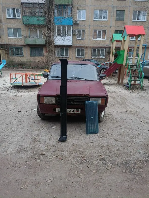 Продам ваз 2107 донецк переоформляемая на 180 регион цена 75000₽ торг имеется заводится, надо поменять редуктор он есть нету времени им заниматся +79495054092 📞 звоните: +7(949)5054092 - фотография - 2