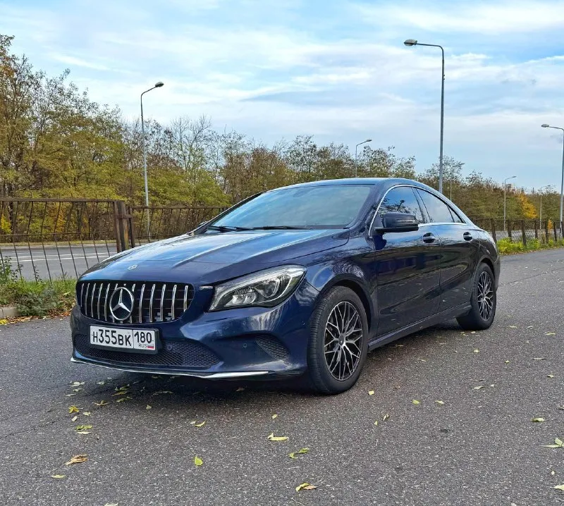 Собственник🖐️ продам: mercedes-benz cla 200 город: донецк (днр) год выпуска: 2018 пробег: 137000км коробка: автомат двигатель: 1.6 турбо два комплекта резины (на дисках р17 зима-лето), установлена новая акустическая система, подогрев сидений, датчик света, дождя фары лёд, парктроник, видеорегистратор, датчик приближения. цена: 1.970.000 больше подробностей по номеру: +79495721807 продажа в связи с покупкой другой машины. возможен здравый торг у капота! - фотография - 3