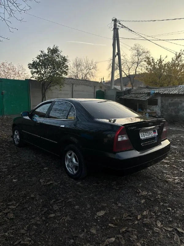 💶 цена: 500 тыс. 📮 город: донецк 🚘 марка / модель: chery eastar 📅 год выпуска: 2010 года выпуска, куплена была в автосалоне в 2011 году. 📊 пробег родной: 190тыс. не скручен! ⛽ двигатель: двигатель 1.8 бензин 🔧 тип кпп: пятиступенчатая механическая коробка передач в отличном состоянии. ☎ контактный телефон: +79493956808 александр 📝 описание: хорошая комплектация, климат контроль, регулировка руля, электро регулировка и подогрев зеркал, подогрев стекла заднего вида, парктроник, деревянный руль, кондиционер, отличная музыка на 6 динамиков 🔈 тонировка, подсветка ног, заводская подсветка ключа. хороший кузов, варить не нужно. стеклоподъемники, два комплекта ключей по ходовой части всё в порядке с документами все в порядке, полное переоформление! - фотография - 5