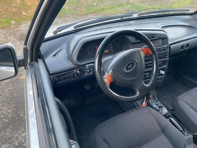 Срочно продам свой личный ваз-2114 2011 год пробег 206 цена 100 000 руб авто в красивом цвете снежная королева автомобиль технический и внешне в хорошем состоянии чистый ухоженный салон кузов в хорошем состоянии днище пороги стаканы лонжероны всё целое не вареное автомобиль без дтп весь металл родной стёкла все заводские включая лобовое ходовочка мячик всё делалось вовремя электрика вся рабочая до мелочей музыка центральный замок сигнализация два комплекта ключей новая зимняя резина viatti также комплект в сборе летней резины с документами полный порядок без штрафов и ограничений автомобиль продаётся с переоформлением я владелец остальные вопросы по телефону также по запросу могу сбросить дополнительно фото видеообзор разумный торг после осмотра номер телефона для связи осмотр харцызск макеевка номер телефона для связи +7 949-449-55-03 если не на связи пишите в л. с. 📞 звоните: +7(949)4495503 - фотография - 8