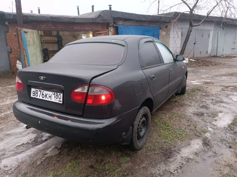 Продам ласточку в хорошем состоянии ланос 2007г. двигатель 1.5 газ/бензин, сигнализация центральный замок передние стеклоподъёмники с доводчиками. ц.270 т. +79493208423 📲 tg: макс. . 📞 звоните: +7(949)3208423 - фотография - 9