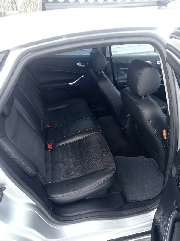 Продам, ford мондео 4 2008г, в хорошем состоянии, (вписано в птс), мотор 2.3,богатая комплектация. цена 850тр. подробнее по телефону +79496143970.тельмановский район. 📞 звоните: +7(949)6143970 - фотография - 5