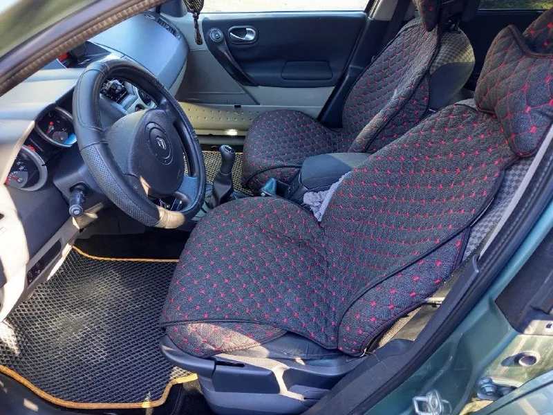 Продам renault меган 2 год выпуска: 2005год двигатель 1.6 мкпп пробег :215000 тыс авто в идеальном состоянии по технике все хорошо, недавно делался двигатель, а так же ходовая часть, в авто уверен, любые проверки с вашей стороны. также в комплект с авто отдам летний комплект резины на дисках в авто установлен авто звук. территориально г. донецк по всем остальным вопросам звоните по номеру: +79497134410 за авто хочу: 670тыс минимальный торг 📞 звоните: +7(949)7134410 - фотография - 5