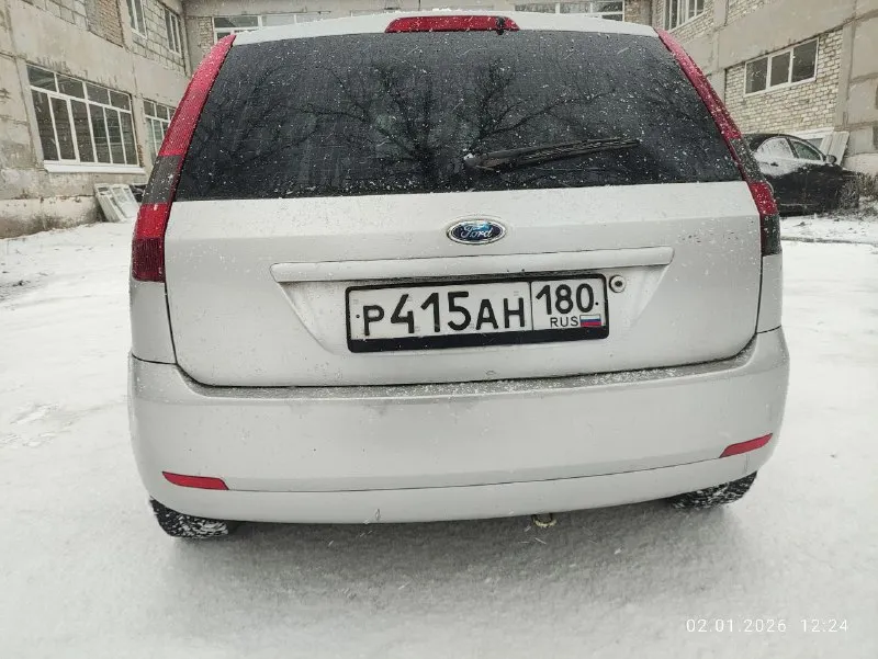 Продам ford фиеста 2004г двигатель 1,6 кпп механика кондиционер (работает) новый акб два комплекта резины по ходовой и кузову без проблем авто находится в мариуполе цена 380т. руб звонить +79497529629 +79490873487 📲 tg: слава 📞 звоните: +7(949)7529629 - фотография - 2