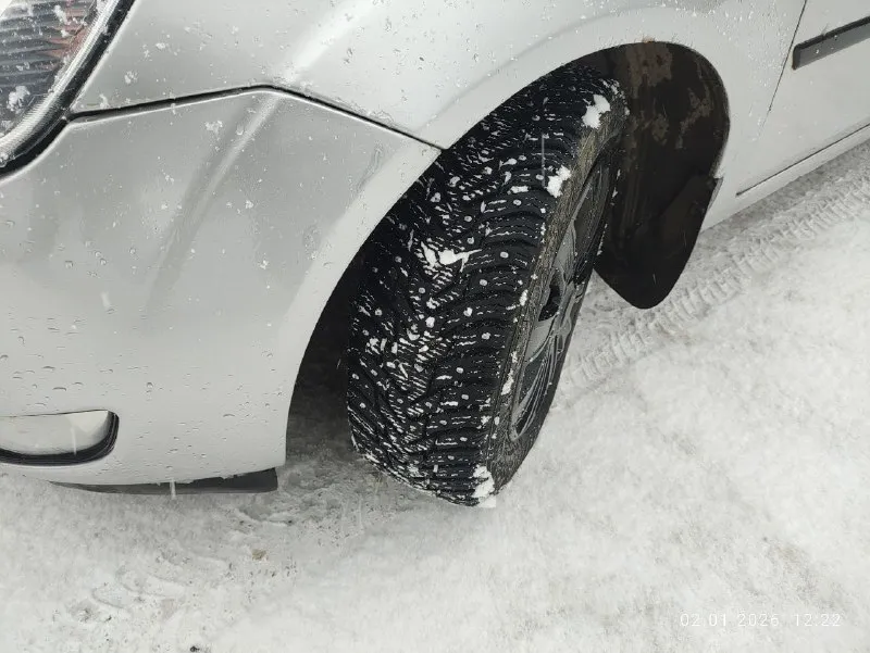 Продам ford фиеста 2004г двигатель 1,6 кпп механика кондиционер (работает) новый акб два комплекта резины по ходовой и кузову без проблем авто находится в мариуполе цена 380т. руб звонить +79497529629 +79490873487 📲 tg: слава 📞 звоните: +7(949)7529629 - фотография - 7