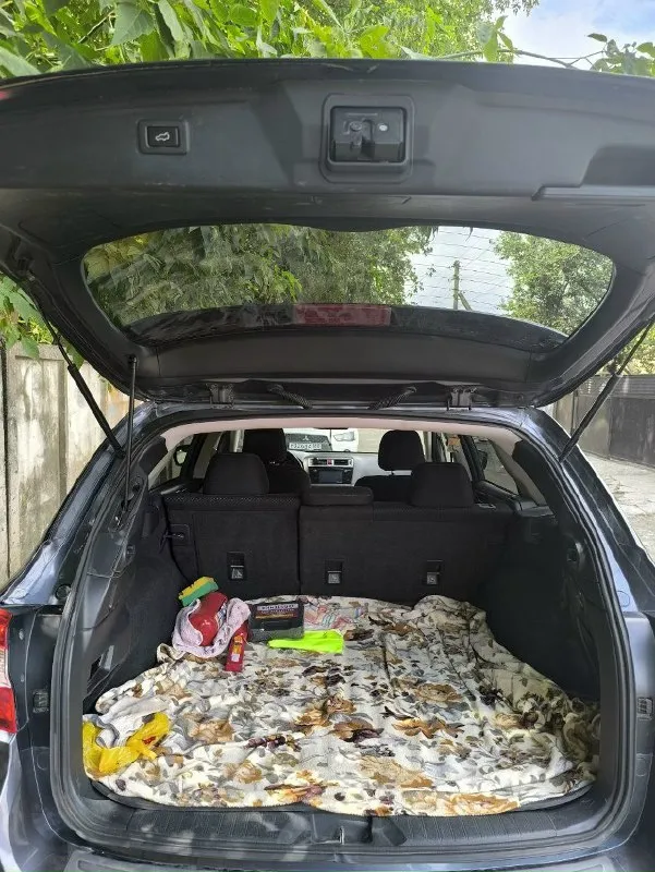 Продается субару оутбек 2017г, регистрация днр, пробег 217000км, зимняя и летняя резина новые, цена 1900000р, +79493658172 находится в амвросиевке 📞 звоните: +7(949)3658172 - фотография - 8