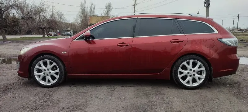 Продам mazda 6,2008 г. в. состояние хорошее, 2.0 акпп, вписано, салон большой просторный, вместительный, сидения кожа, мульти руль климат, хорошая аудиосистема, по документам собственник, цена 950 тысяч руб. +79493375713 📞 звоните: +7(949)3375713 - фотография - 4