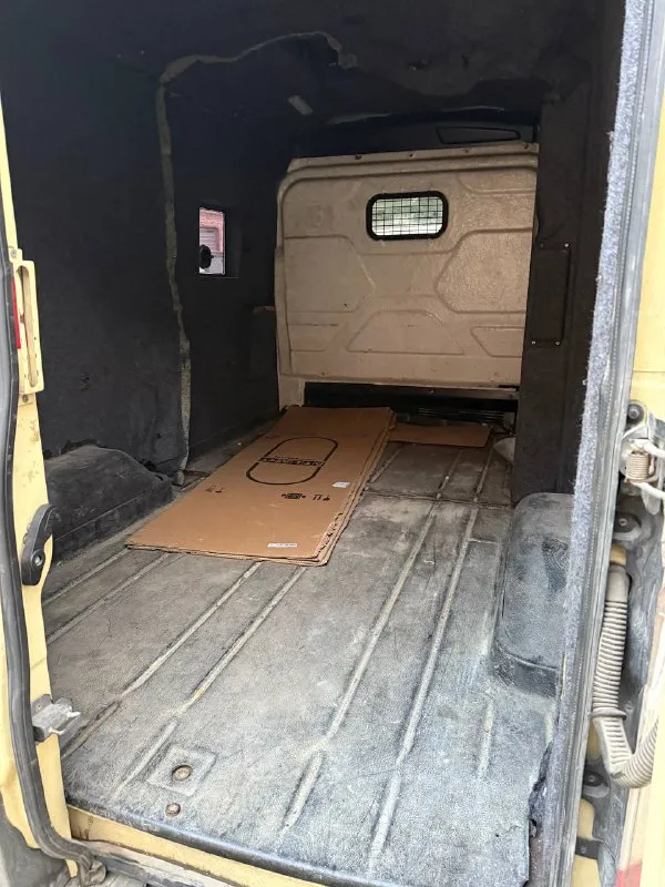 В продаже бронированный форд транзит, 2015 г. в. 2,2 дизель птс оригинал один окрас пробег 255 000 цена 1.150.000₽ +7-928-906-04-28 - фотография - 8