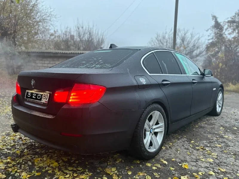 Bmw f10 n20b20 (184л, с) задний привод. акпп 8ст. работает абсолютно всё. владелец, переоформление.... - фотография