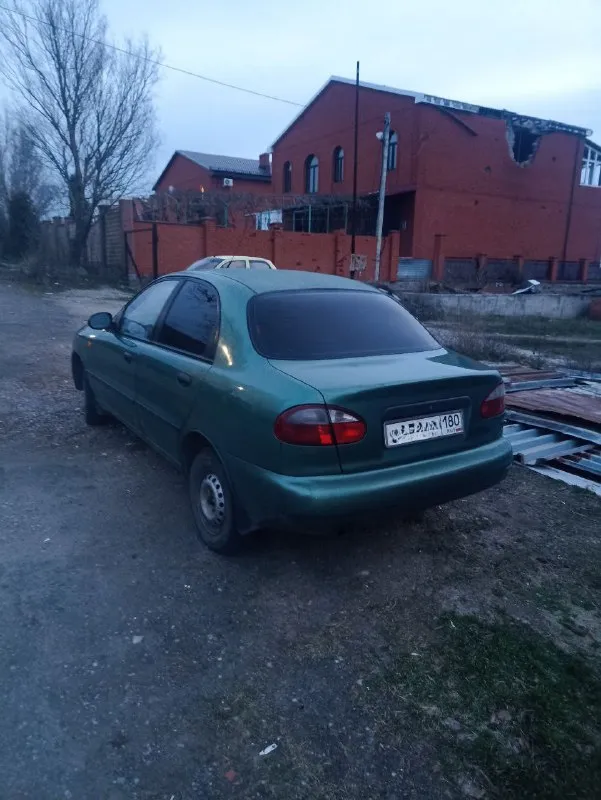 Продам рабочую машину дэо ланос (сенс) 2009 год мотор 1.3 коробка механика бензин, пробег 275 тыс км, цена 275тыс ₽ техническое состояние хорошее, вся ходовая перебиралась 2 недели назад, печка обслужена вся, стаканы, лонжероны, днище, бордюры целые, коробка перебиралась месяц назад, сигнализация, центральный замок, сел поехал, новая резина, на авто работает все, мотор коробка отлично, сиденья передние опелевские кожа, хорошая музыка, документы в порядке, все вопросы по тел +79770164948 мариуполь, торг, - фотография - 2