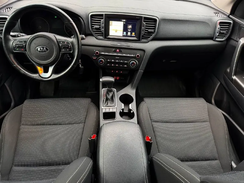 Kia sportage
Год выпуска - 2017
Пробег - 139.000км
Двигатель - 2.0 бензин
Кпп - автомат
Цена - 1.950.000₽
Тел. +79493902663
Либо - +79496799814
Автомобиль в шикарном состоянии, без каких либо повреждений или изъянов. Не битая и не крашенная не одна деталь. Родной пробег, любые проверки. Двигатель работает тихо и ровно. Чистый и ухоженный салон. Техническая часть на 5+ хорошая комплектация: подогревы всех сидений и руля; сигнализация с автозапуском; 2 пары ключей и брелков; мультируль; штатная сенсорная мультимедиа со всеми современными плюшками. Отличная акустика; круиз-контроль; помощь при подъеме и спуске; двухзонный климат-контроль; штатные диски r-17 на зимней резине yokohama + комплект летней в подарок; полный бортовой компьютер; abs; airbag; 2 пары ключей; камера заднего вида; электроскладываемые зеркала с подогревом; установлены bi led лампы ( светят шикарно ) круиз-контроль; датчик света и дождя и многое другое. Кто ищет достойный, целый
📲 Tg: @vladimir_23_23_23
📞 Звоните: +7(949)3902663 - фотография - 8