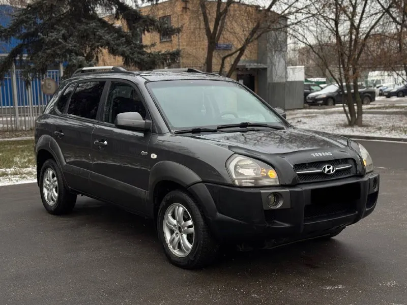 В продаже автомобиль hyundai tucson 2008 года выпуска возможен обмен автомобиль в отличном состоянии... - фотография