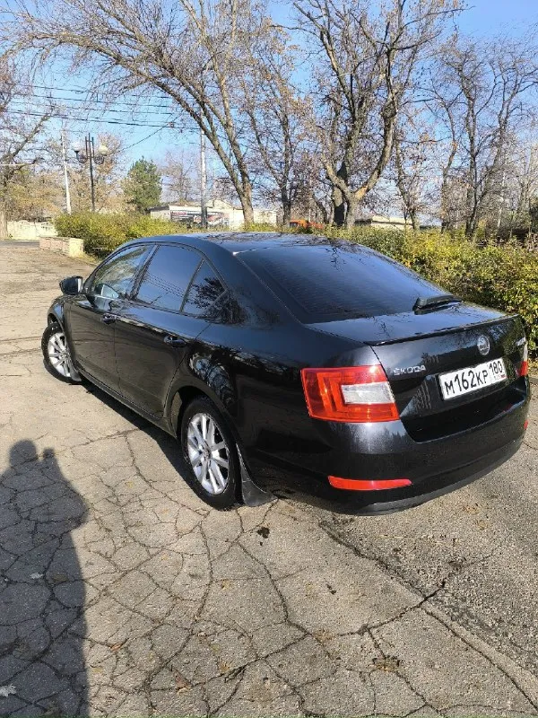 Продам skoda а7 2.0 тди, dsg6-мокрая,2013г пробег 130.000т. в очень хорошем состоянии, новая зимняя резина, везде оригинальные коврики, сабвуфер, догреватель салона, сигнализация, контурная подсветка салона, сервисная книга, два ключа, во владении больше 3 лет, я второй хозяин. цена 1500000. макеевка. ±79493618562 📞 звоните: +7(949)3618562 - фотография - 2