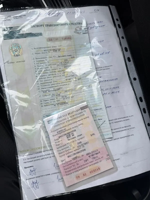 Ауди a4 b8 1.8t автомат 2008год ценник 899.000 рублей авто в хорошем состоянии с пробегом на фото на полном ходу - сел и поехал, без нареканий двигатель работает ровно как часы (масло не ест) коробка переключается плавно - ходовая часть норм кузов оцинкованный, все стекла родные салон опрятный, хорошая музыка, резина зима любое оформление, юридический чистый автомобиль макеевка +79498559051 📞 🇷🇺 звоните: +79498559051 - фотография - 7