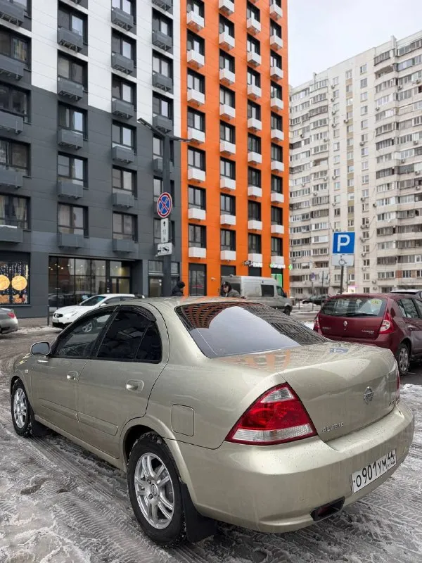 Продам nissan almera год выпуска: 2006 объем:1.6 (107 л. с.) коробка: автомат неубиваемый 3 владельца птс оригинал пробег 297000 км автотека зелень без дтп без расчетов без выплат по кузову смотрится отлично без рыжиков и жучков дно отлично салон ухоженный мотор коробка отлично полная комплектация юридчески чистая два комплекта резины зима йокохама, лето маршал, почти новая. цена авто 480 тысяч рублей торг ни кто не отменял +79494876791 +79508532954 ( телега) - фотография - 4
