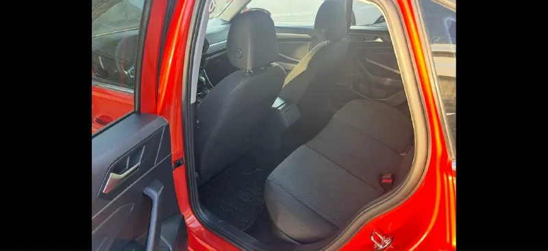 Хотите яркой жизни? начните с яркой машины!😁 предлагаю вашему вниманию jetta orange 🍊 1,4 11 месяц 2021 года, родной побег 50 т км! безопасность, стекла все родное! кузов и салон без нюансов! состояние нового автомобиля! вин код: 3vwc57bu2mm097144 двигaтель 1,4 tsi (150 л. с. ) нa 8-ми cтупeнчатой акпп aisin. чистый, свежий салон, tо (масло, фильтры) сделано в ноябре. есть все необходимые опции для комфортной езды: - lеd оптика - 8-дюймовый сенсорный экран - круиз контроль - подогрев зеркал - система контроля слепых зон - камера заднего вида - интеграция смартфонов аррlе саrрlаy и аndrоid аutо птс электронный я первый владелец. новая зимняя резина, лето тоже отдам. цена 1, 830 рублей, с продажей не спешу, так как езжу уже на другом автомобиле. осмотр в донецке, на сто тоже можно если хотите. на все вопросы отвечу по +79493144647, телеграмм этот же номер всем хорошего настроения 😊☀️ 📞 звоните: +7(949)3144647 - фотография - 6