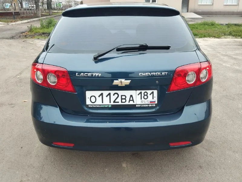 Продам chevrolet lacetti ( chevrolet лачетти ) в отличном состоянии. зеленая автотека. автомобиль без дтп. ‎1.6 бензин, двигатель масло не расходует, работает ровно, ошибок нет, не дымит, не троит. мкпп-5.пробег 125000км,2008г. ‎стекла все родные, кроме лобового. шумоизоляция. ‎кондиционер, гур, цз, сигнализация, 4 электростеклоподъёмника. abs, airbag, электрорегулировка зеркал, противотуманки, магнитола pioneer 2din. новая зимняя резина. дно, пороги, салон, потолок, дверные карты в отличном состоянии. гаражное хранение, бережная эксплуатация. ‎переоформление мрэо. ‎460тыс. торг. ‎+79497143547 ‎ 📲 tg: николай 📞 звоните: +7(949)7143547 - фотография - 4