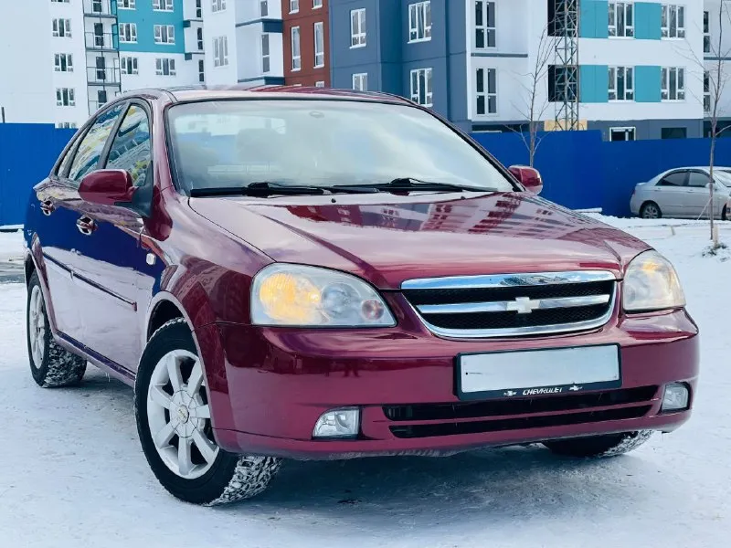 В продаже chevrolet lacetti 1.6 автомат 2007 год состояние автомобиля отличное не гнилая вся целая т... - фотография