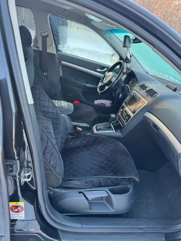 Продам skoda октавия а5 2010 год мотор 1.8т полностью обслужен, масла фильтра, цепь менялось 1000 км... - фотография